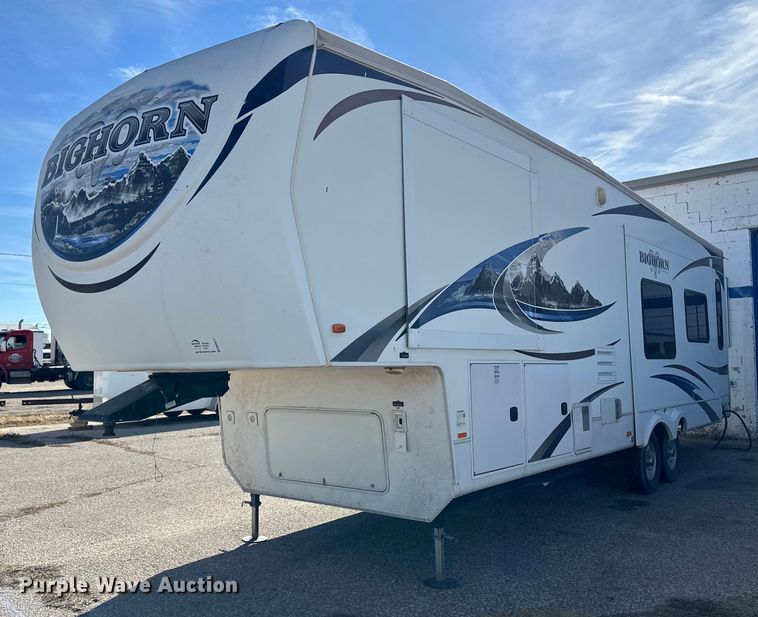 image for item DM2671 2011 Bighorn 3055 RL camper