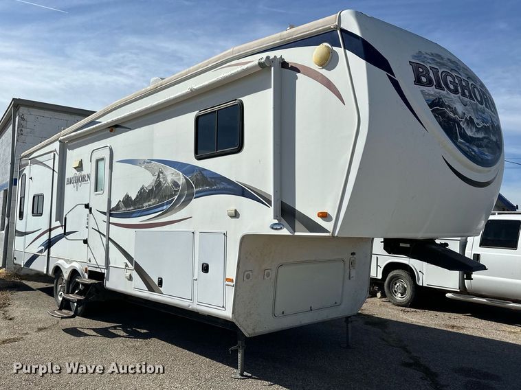 image for item DM2671 2011 Bighorn 3055 RL camper