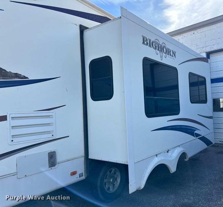 image for item DM2671 2011 Bighorn 3055 RL camper