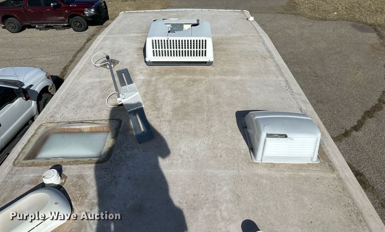 image for item DM2671 2011 Bighorn 3055 RL camper