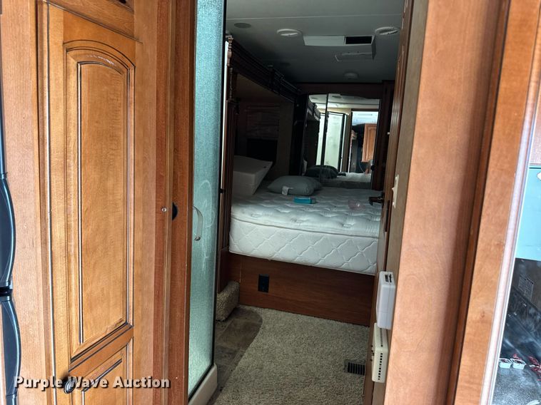 image for item DM2671 2011 Bighorn 3055 RL camper