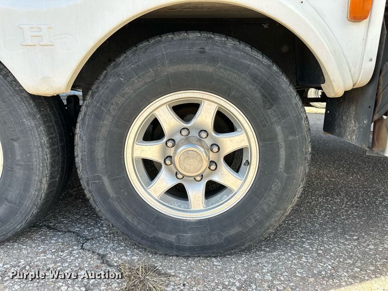 image for item DM2671 2011 Bighorn 3055 RL camper