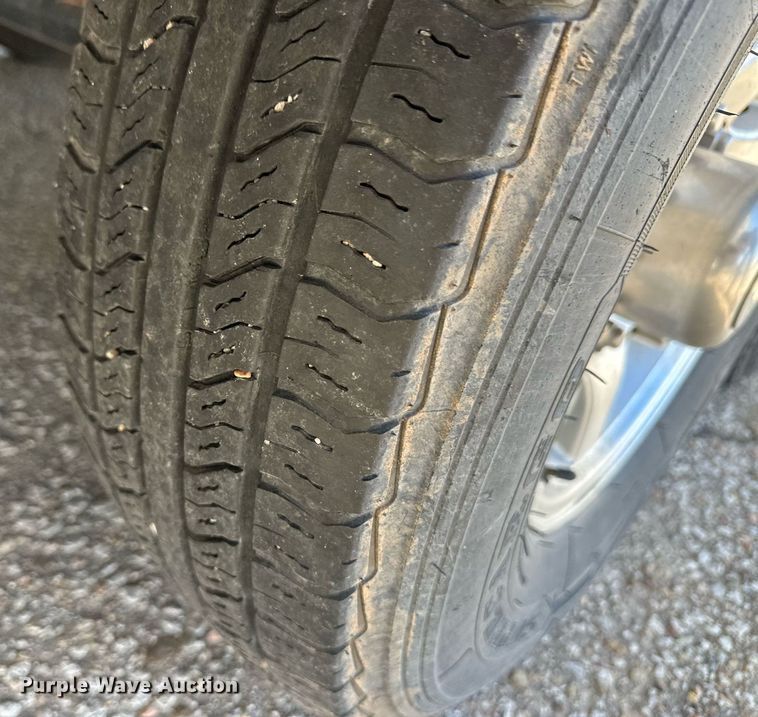 image for item DM2671 2011 Bighorn 3055 RL camper