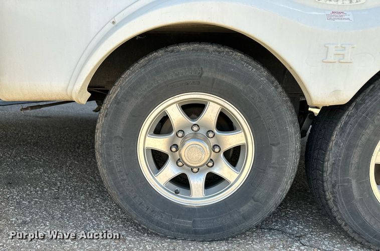 image for item DM2671 2011 Bighorn 3055 RL camper