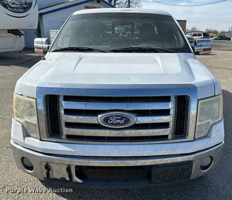 image for item DM2673 2010 Ford F150 SuperCab pickup truck