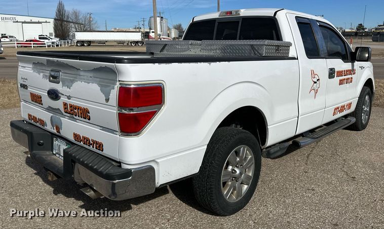 image for item DM2673 2010 Ford F150 SuperCab pickup truck