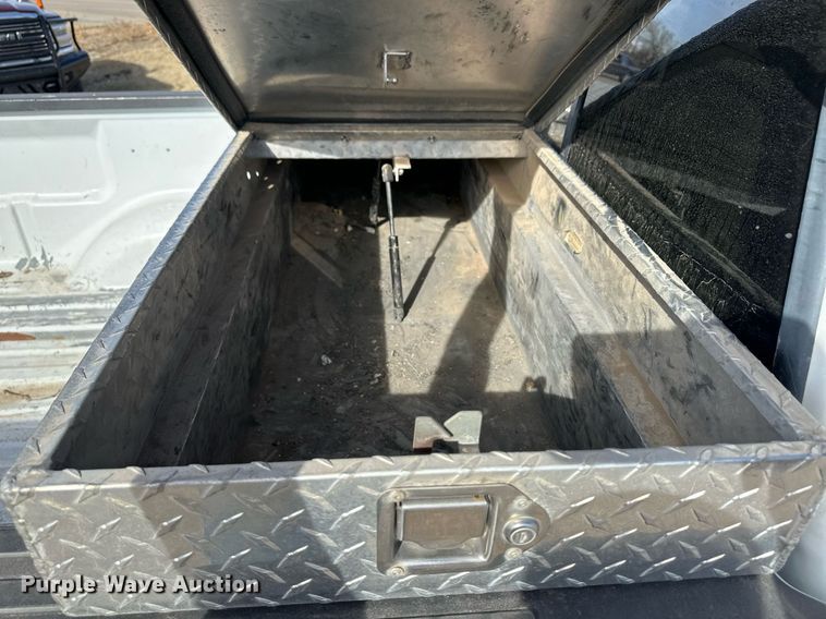 image for item DM2673 2010 Ford F150 SuperCab pickup truck