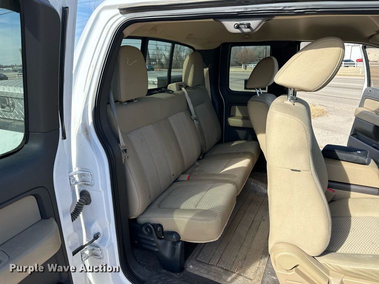 image for item DM2673 2010 Ford F150 SuperCab pickup truck