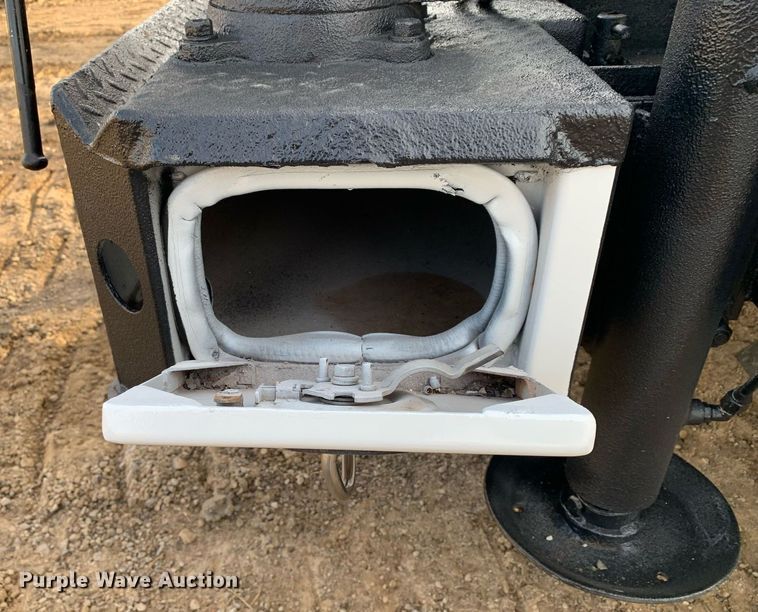 image for item DM7734 2018 Ford  F450 Super Duty XL Crew Cab utility / service truck