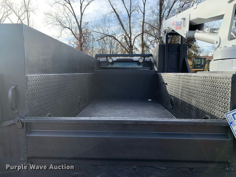 image for item DM7734 2018 Ford  F450 Super Duty XL Crew Cab utility / service truck