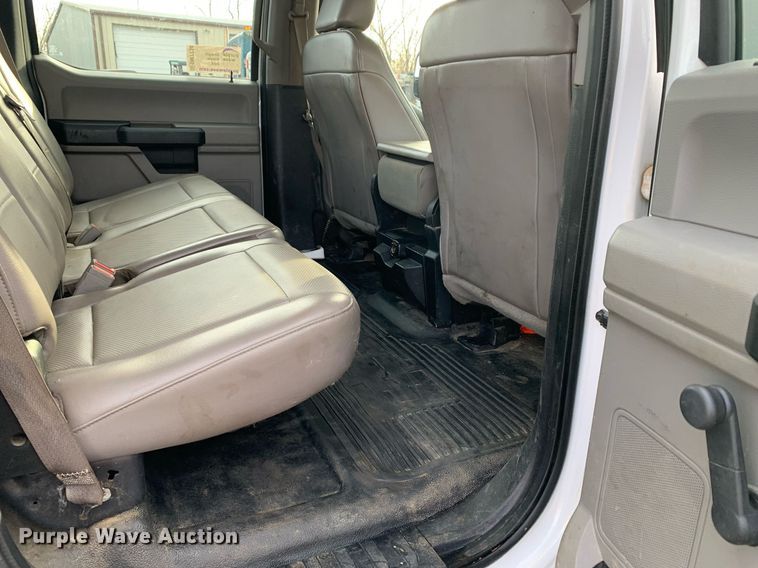 image for item DM7734 2018 Ford  F450 Super Duty XL Crew Cab utility / service truck