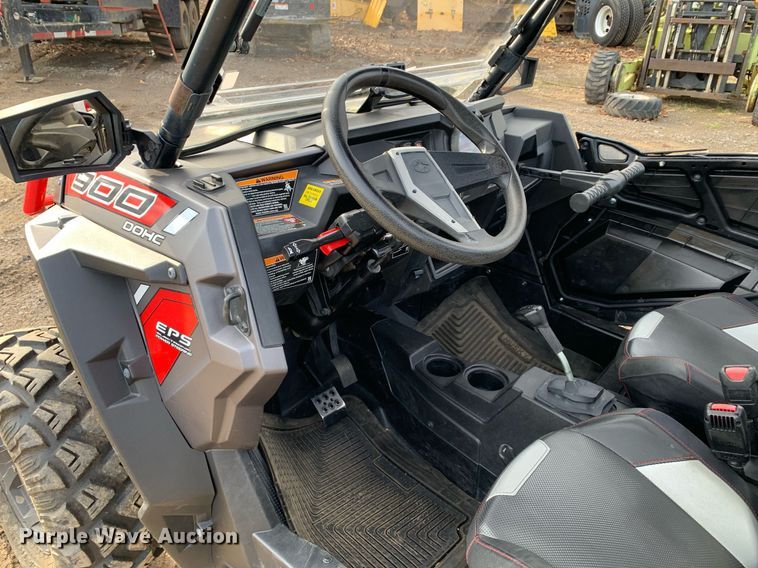 image for item DM7735 2015 Polaris RZR 900 utility vehicle