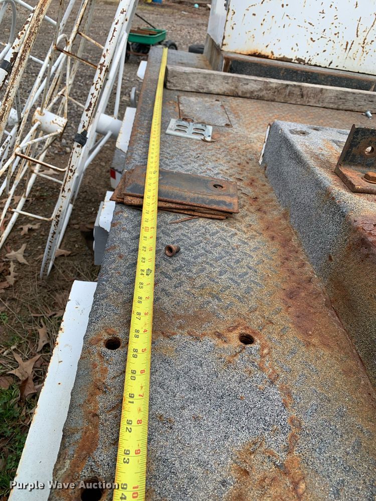 image for item DM7741 Utility bed