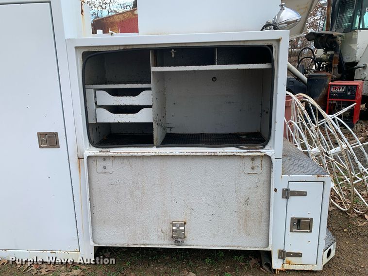 image for item DM7741 Utility bed