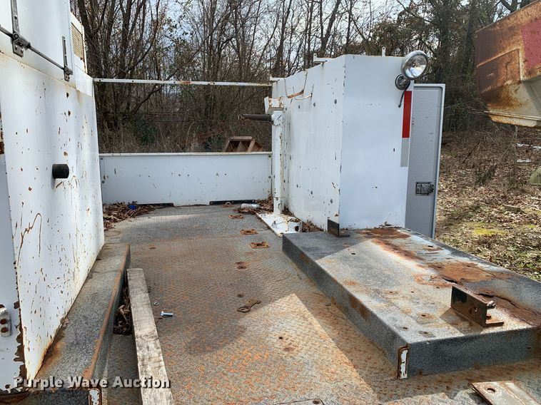 image for item DM7741 Utility bed