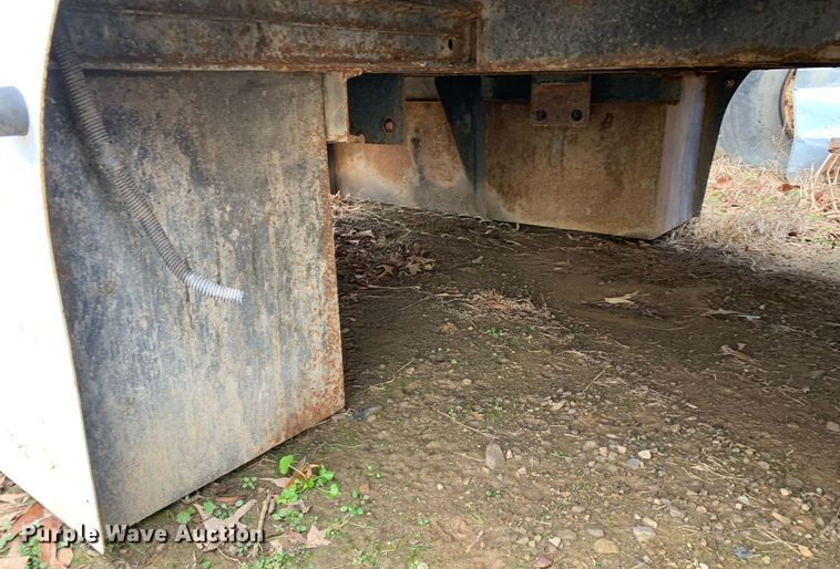 image for item DM7741 Utility bed