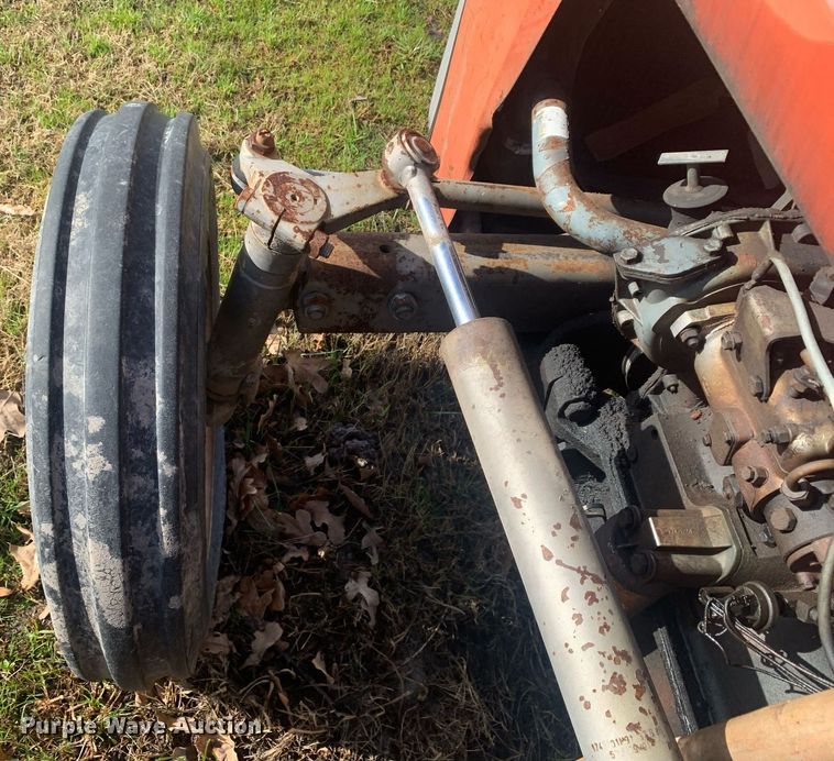 image for item DM7744 1985 Massey Ferguson  245 tractor