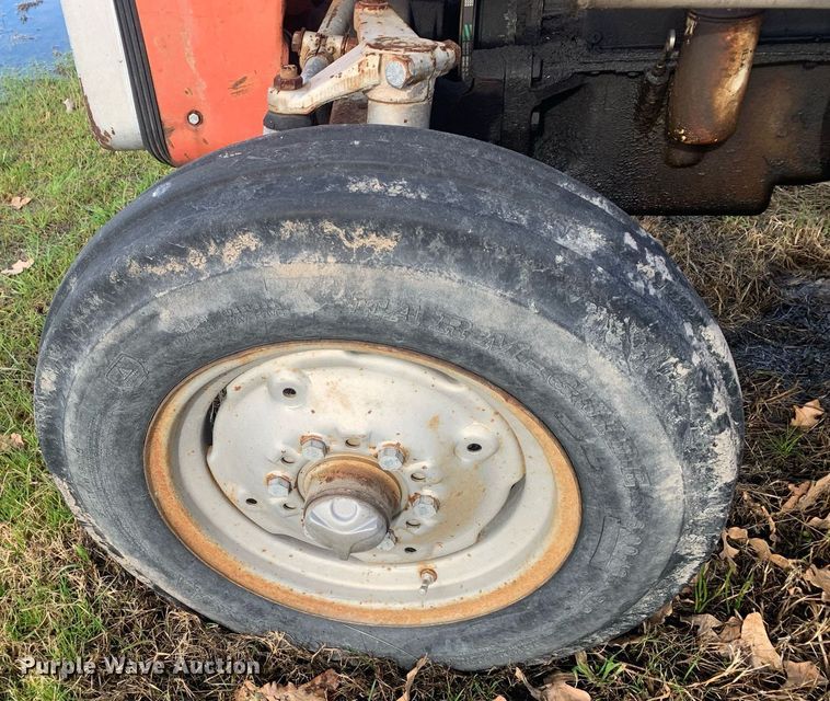 image for item DM7744 1985 Massey Ferguson  245 tractor