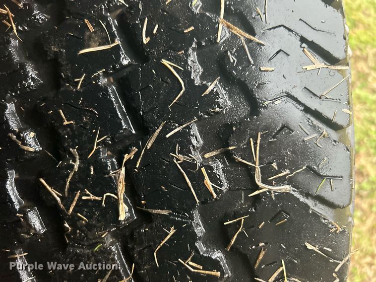 image for item DN0650 1986 GMC Sierra 1500 pickup truck