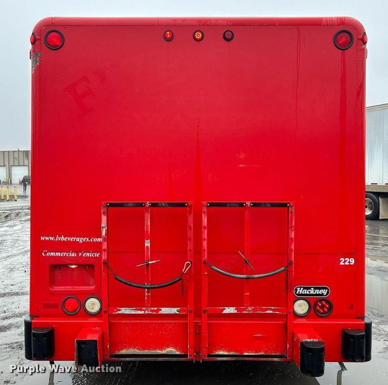 image for item DN0664 2013 Kenworth T370 delivery truck