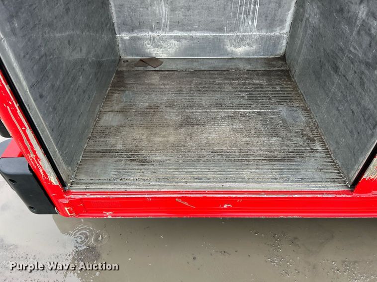 image for item DN0664 2013 Kenworth T370 delivery truck