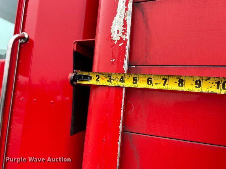 image for item DN0664 2013 Kenworth T370 delivery truck