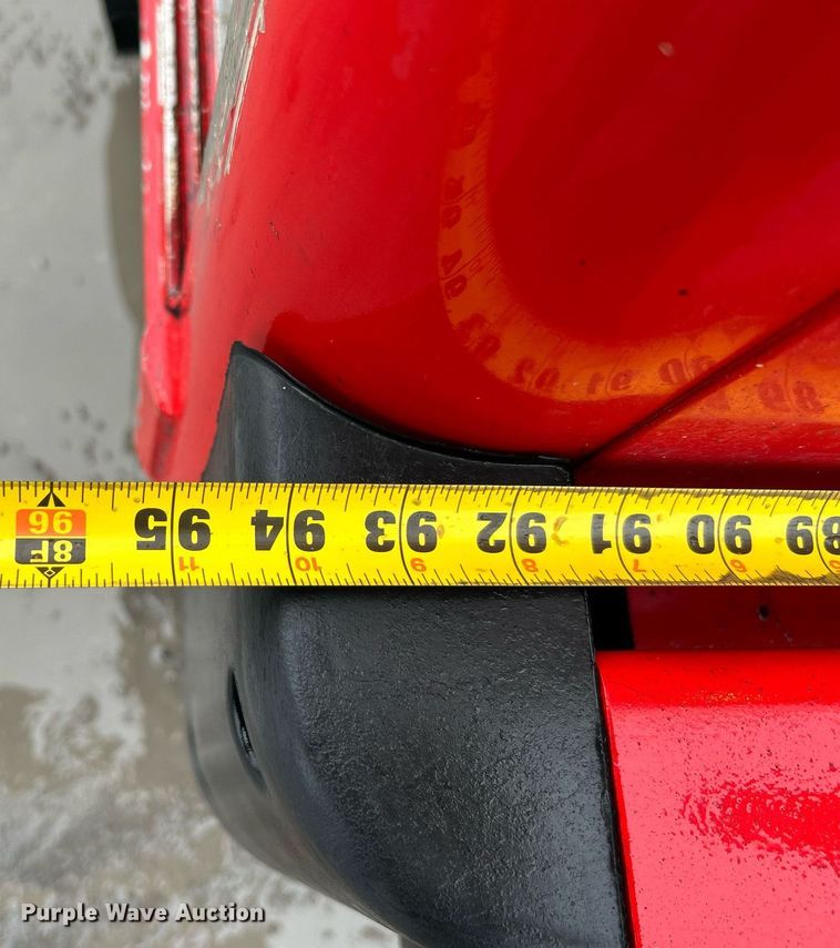 image for item DN0664 2013 Kenworth T370 delivery truck