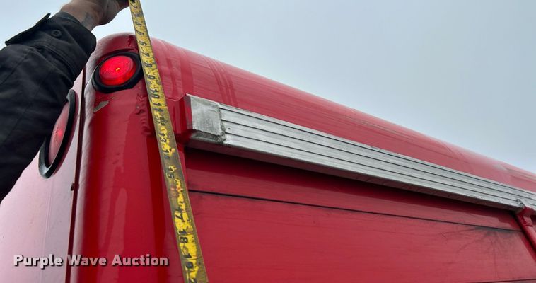 image for item DN0664 2013 Kenworth T370 delivery truck