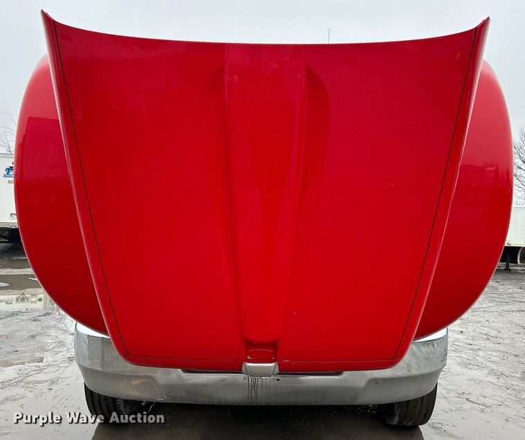 image for item DN0664 2013 Kenworth T370 delivery truck