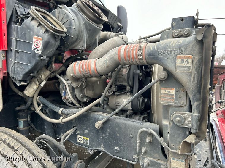 image for item DN0664 2013 Kenworth T370 delivery truck