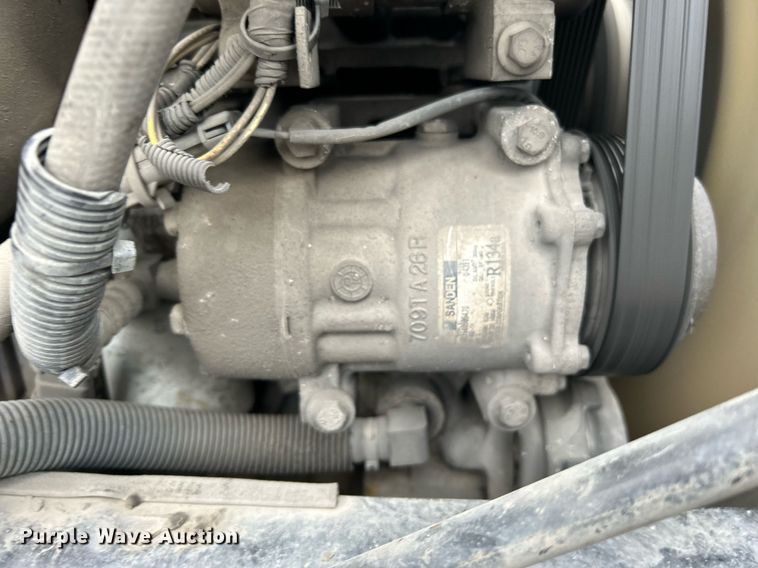 image for item DN0664 2013 Kenworth T370 delivery truck