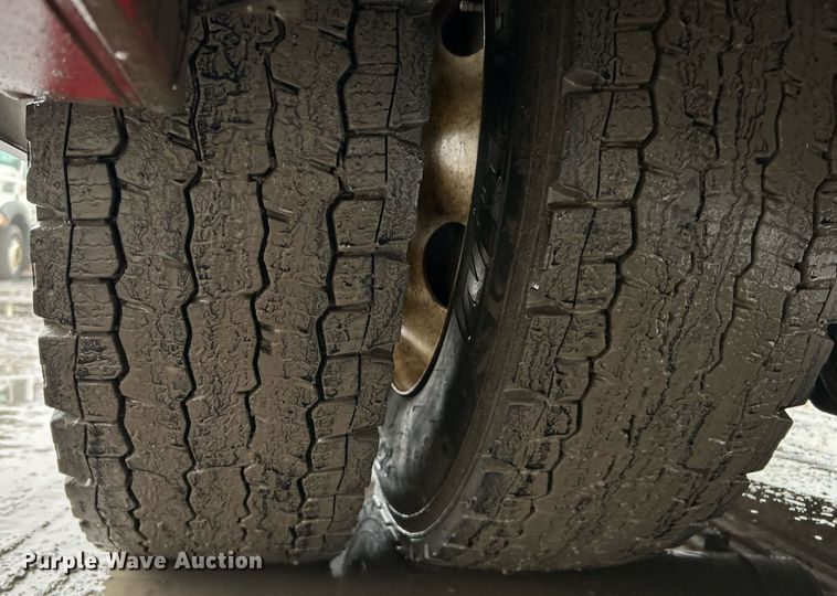 image for item DN0664 2013 Kenworth T370 delivery truck