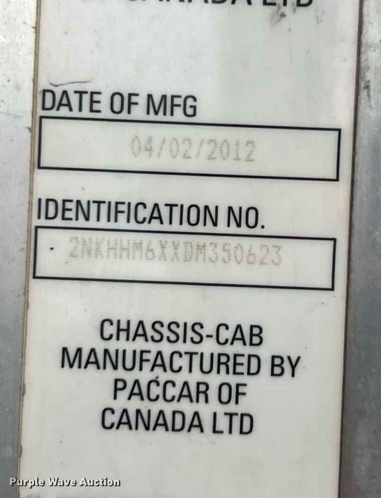 image for item DN0664 2013 Kenworth T370 delivery truck