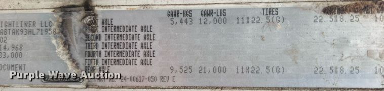 image for item DN0665 2003 Freightliner  Business Class M2 delivery truck