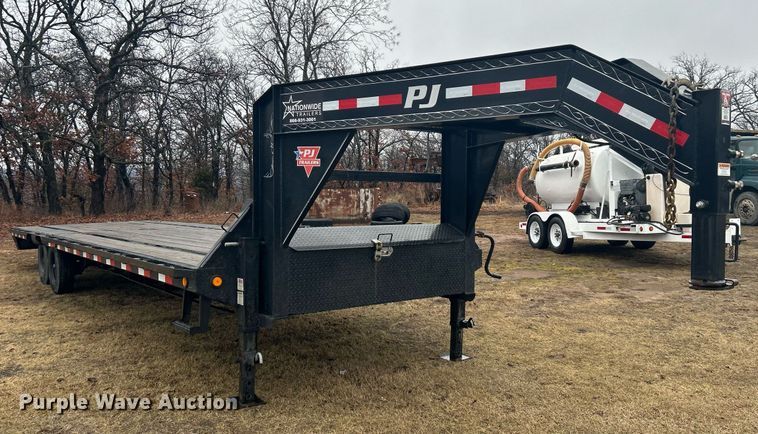 image for item DN0672 2021 PJ Trailers Gooseneck LS322 equipment trailer