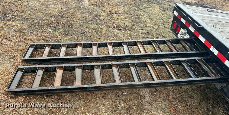 image for item DN0672 2021 PJ Trailers Gooseneck LS322 equipment trailer