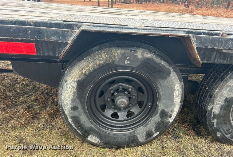 image for item DN0672 2021 PJ Trailers Gooseneck LS322 equipment trailer