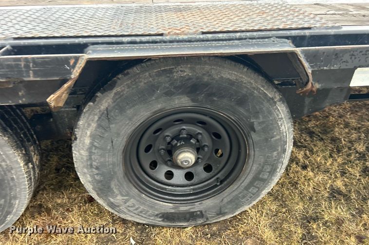 image for item DN0672 2021 PJ Trailers Gooseneck LS322 equipment trailer