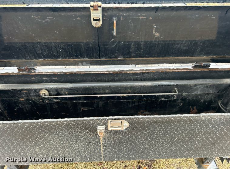 image for item DN0672 2021 PJ Trailers Gooseneck LS322 equipment trailer