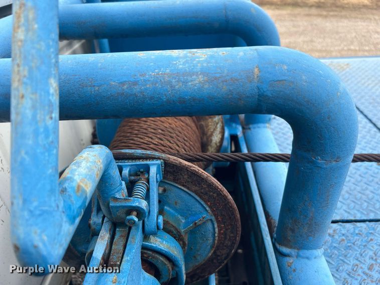 image for item DN0674 1979 Ford F350 Custom winch truck