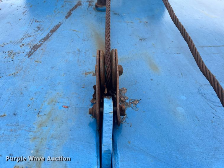 image for item DN0674 1979 Ford F350 Custom winch truck