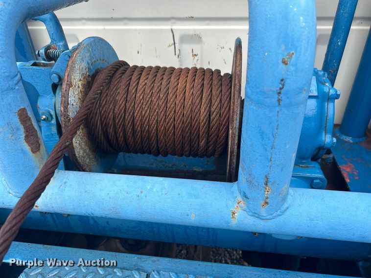 image for item DN0674 1979 Ford F350 Custom winch truck