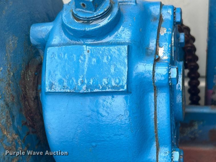 image for item DN0674 1979 Ford F350 Custom winch truck