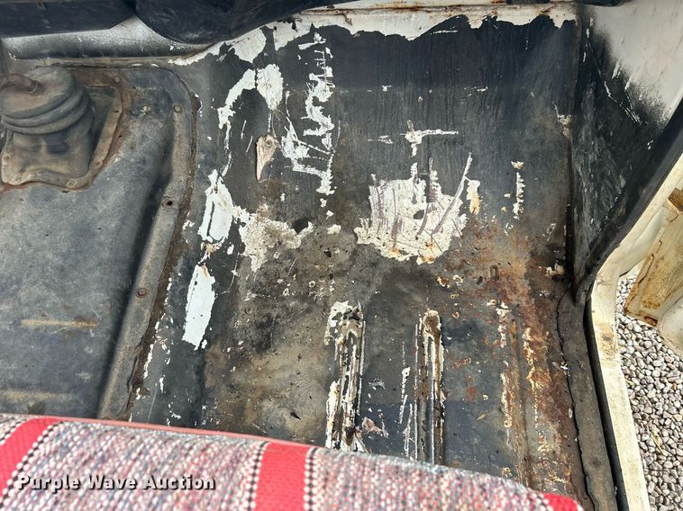 image for item DN0674 1979 Ford F350 Custom winch truck