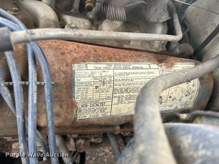 image for item DN0674 1979 Ford F350 Custom winch truck