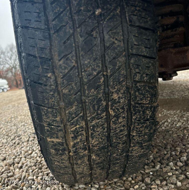 image for item DN0674 1979 Ford F350 Custom winch truck