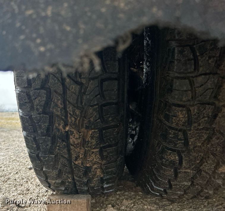 image for item DN0674 1979 Ford F350 Custom winch truck