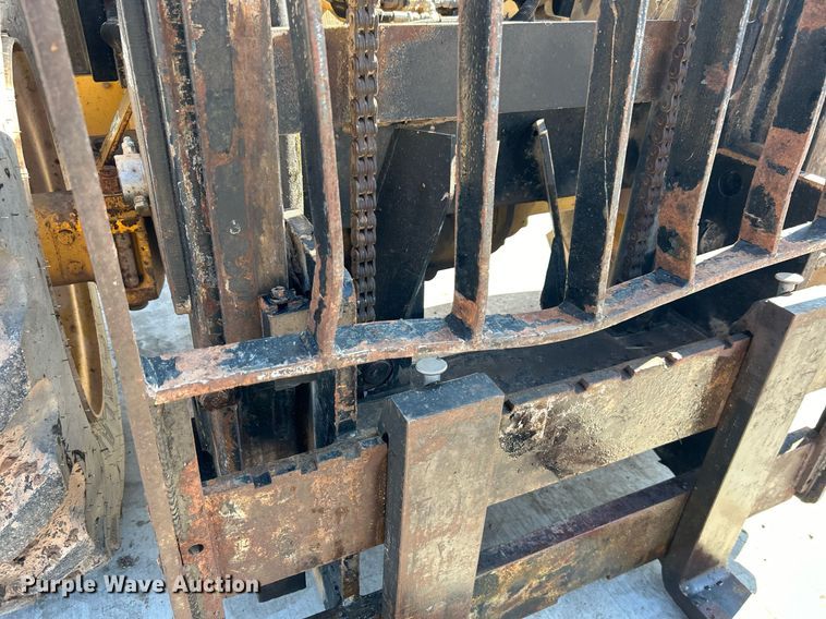 image for item DN0683 2000 Eagle Picher RT602WD forklift