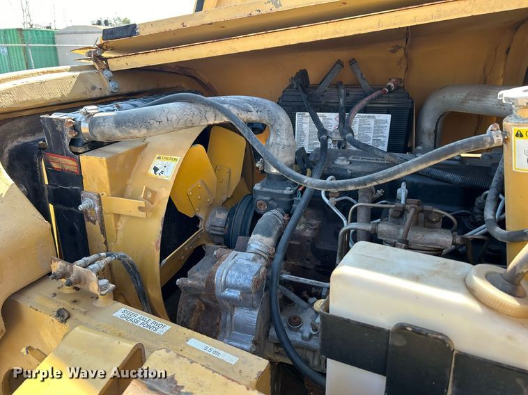 image for item DN0683 2000 Eagle Picher RT602WD forklift