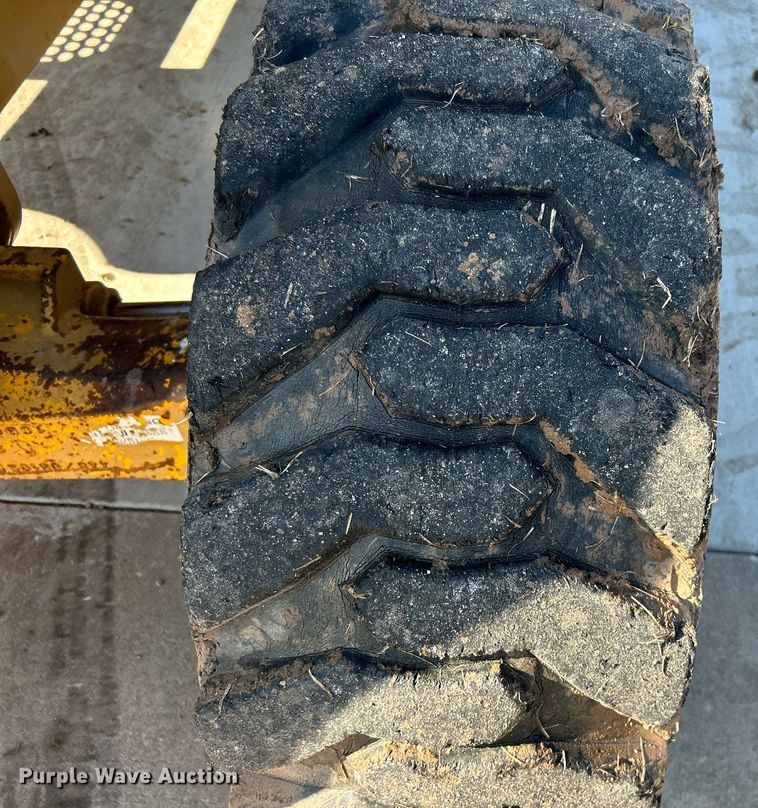 image for item DN0683 2000 Eagle Picher RT602WD forklift